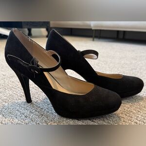 Unisa Black Mary Jane Heels